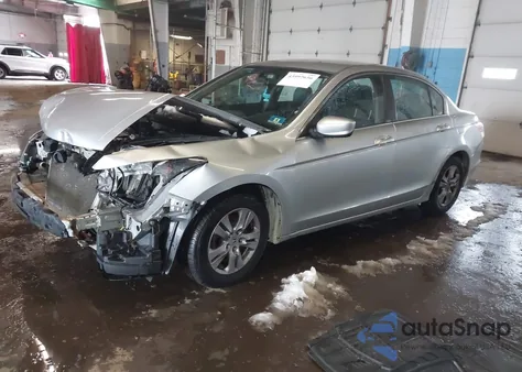 2012 Honda Accord 2.4 Se from USA, damaged, VIN 1HGCP2F63CA228462